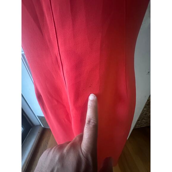 Tahari Red Knee-Length Sheath Dress – Classic Elegance, Minor Spots - Picture 2 of 10